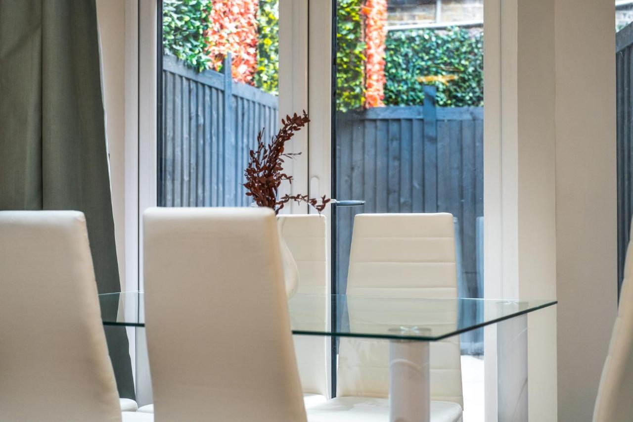 Brand New London Luxury House - Sleeps 8 Villa Exterior foto